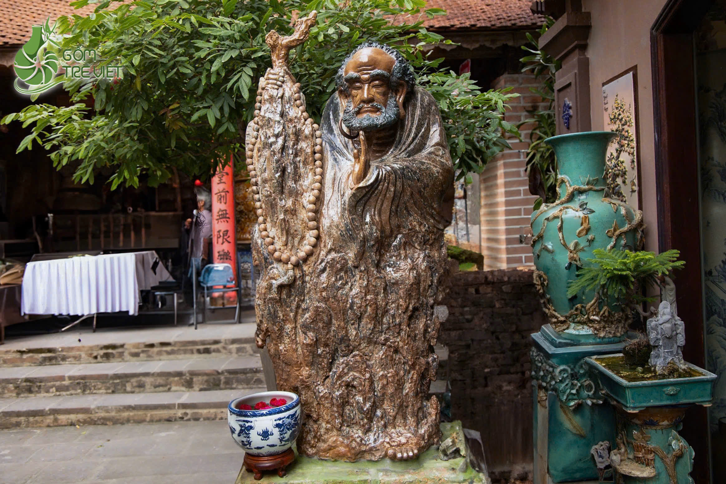 Tác phẩm 